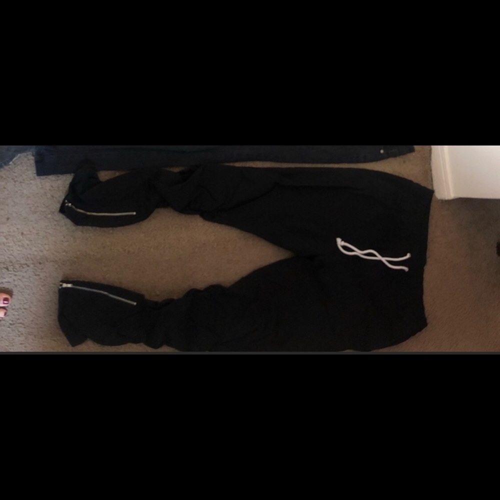 H&M zipper pants